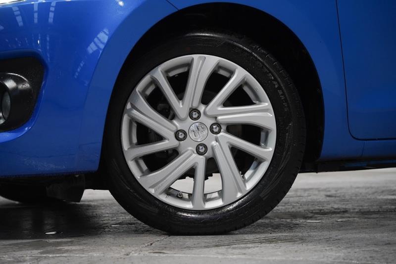 2024 Suzuki Swift GLX Hybrid