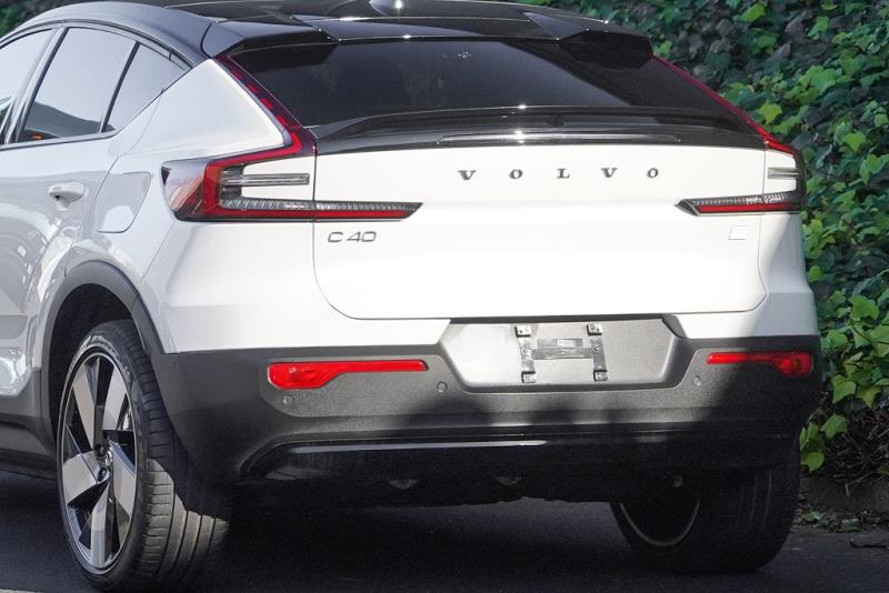 2024 Volvo C40 Recharge Ultimate