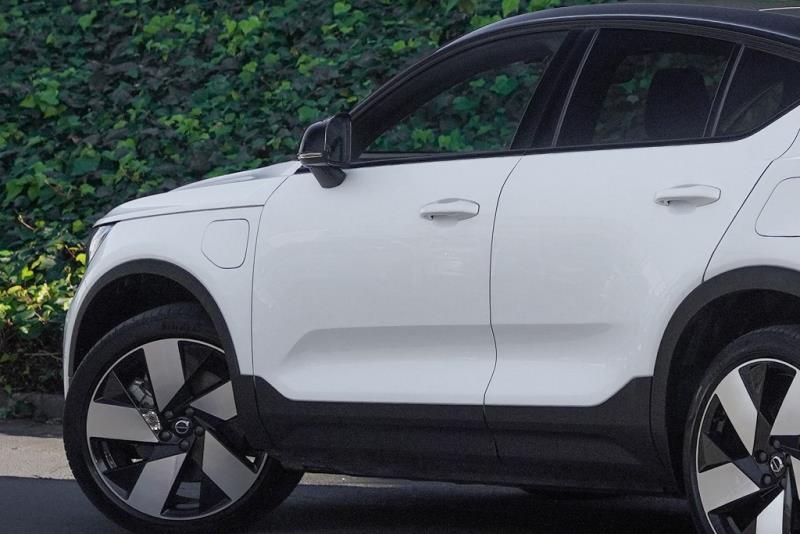 2024 Volvo C40 Recharge Ultimate