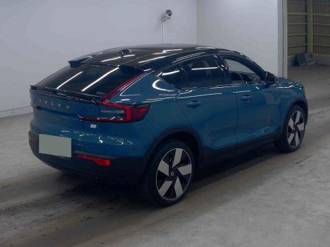 2022 Volvo C40 Recharge Ultime Twin - Thumbnail