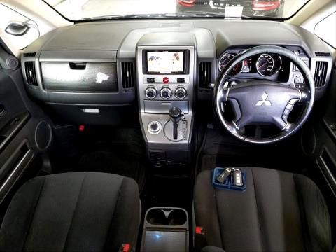 2013 Mitsubishi Delica D:5 4WD - Thumbnail