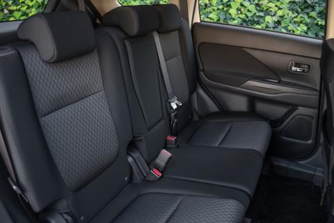 2013 Mitsubishi Outlander 24G 4WD - Thumbnail
