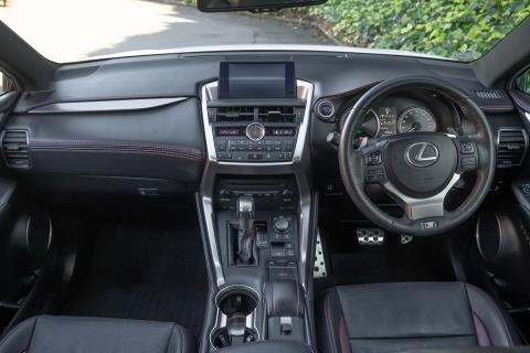 2015 Lexus NX 300h - Thumbnail