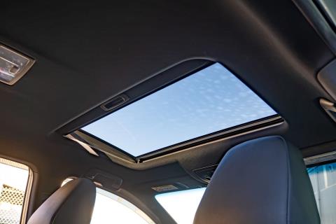 2015 Lexus NX 300h - Thumbnail