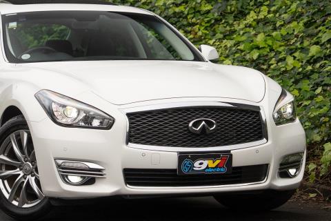 2015 Nissan Fuga Hybrid / Skyline - Thumbnail