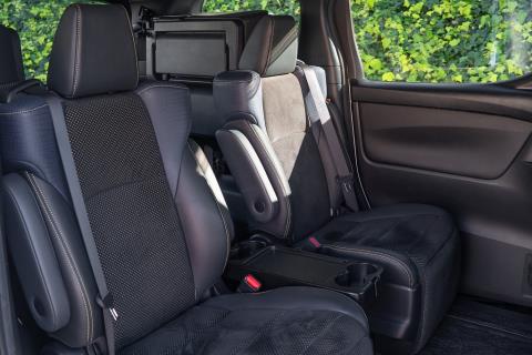 2018 Toyota Vellfire 2.5Z / Alphard - Thumbnail