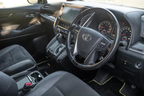 2018 Toyota Vellfire 2.5Z / Alphard - Thumbnail