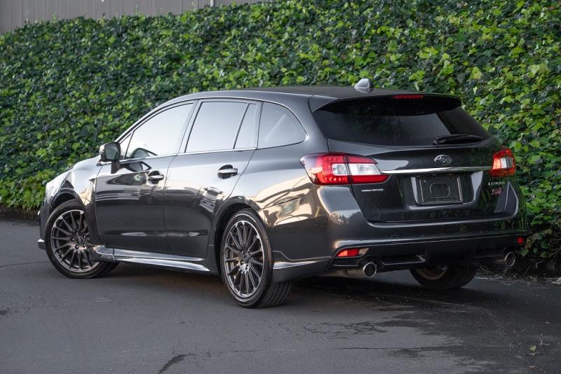 2017 Subaru Levorg 2.0STi Sport