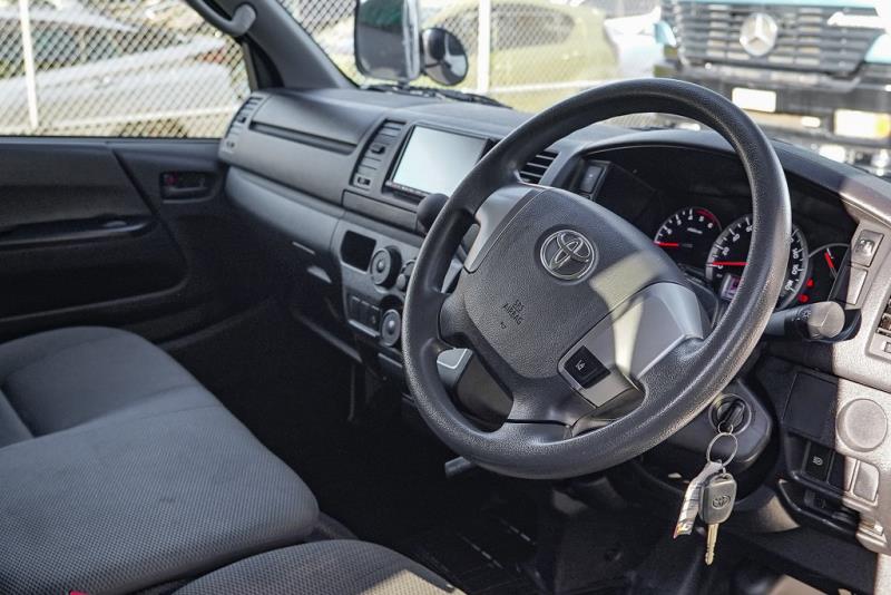 2020 Toyota Hiace ZL 5 Door