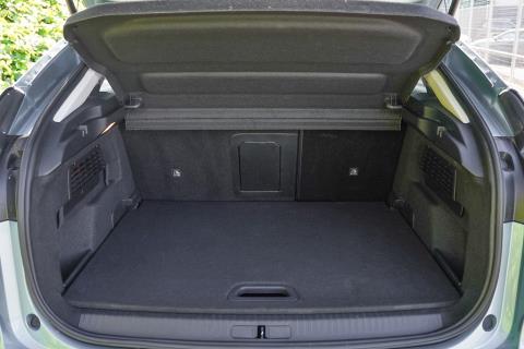 2022 Citroen e-c4 Shine Electric - Thumbnail