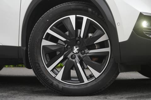 2021 Peugeot e-2008 GT Electric - Thumbnail