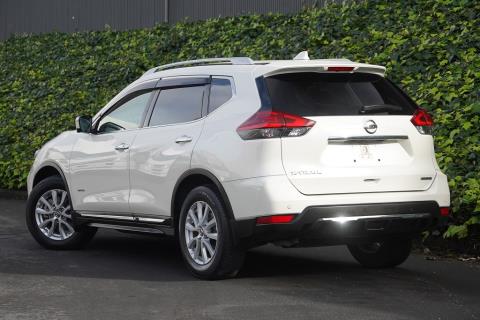 2018 Nissan X-Trail Hybrid - Thumbnail