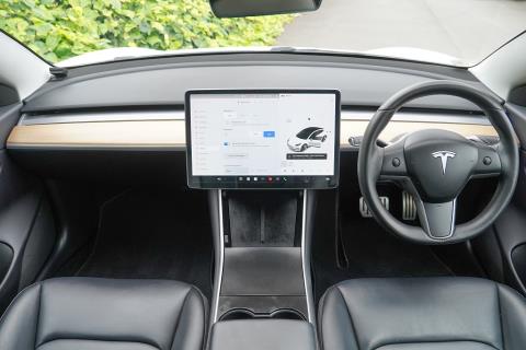 2021 Tesla Model 3 Long Range AWD - Thumbnail