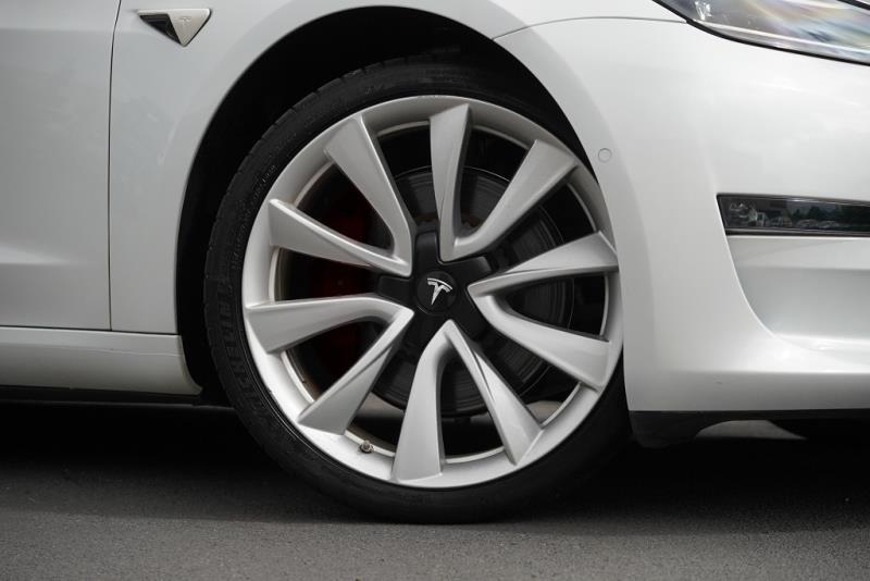 2021 Tesla Model 3 Long Range AWD