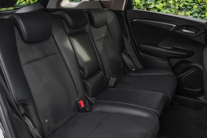 2015 Honda Shuttle Z Hybrid