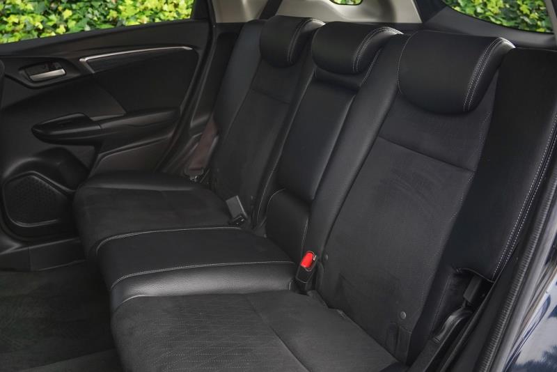 2015 Honda Shuttle Z Hybrid