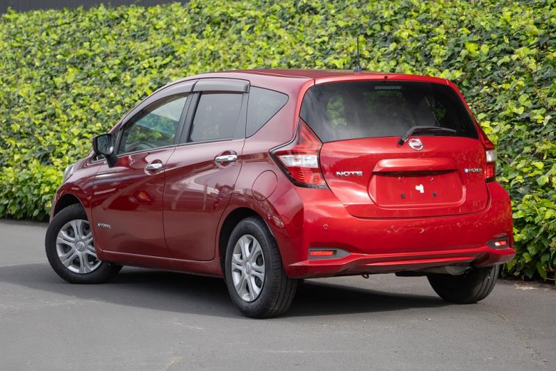 2017 Nissan Note e-Power X