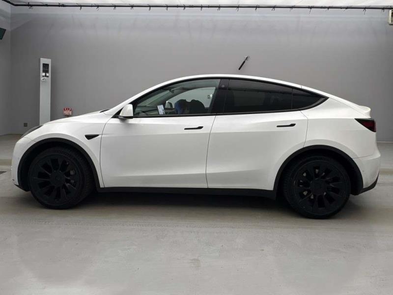 2023 Tesla Model Y 60kWh