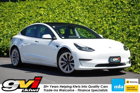 2021 Tesla Model 3 Long Range AWD - Thumbnail