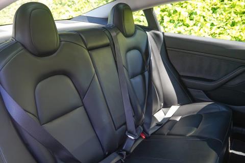 2021 Tesla Model 3 Long Range AWD - Thumbnail