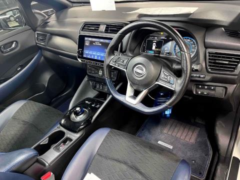 2022 Nissan Leaf e+ AUTECH 62kWh - Thumbnail