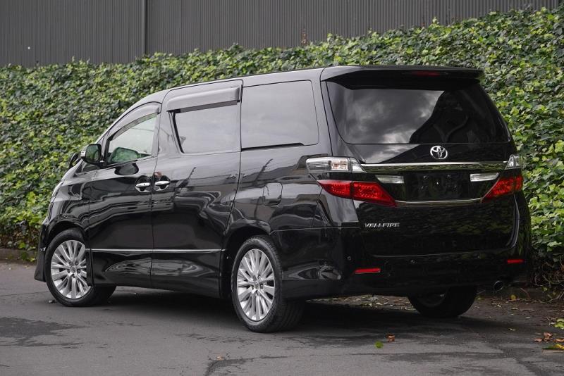 2015 Toyota Vellfire 2.4Z G / Alphard