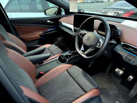 2023 Volkswagen ID.4 Pro 82kWh - Thumbnail