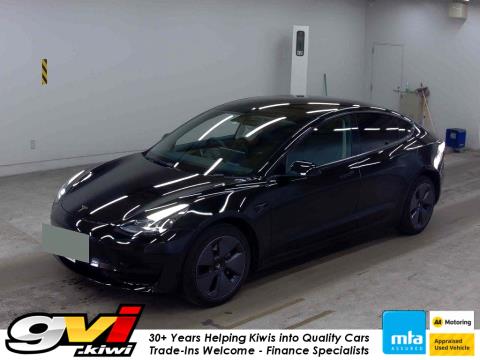 2023 Tesla Model 3 SR+