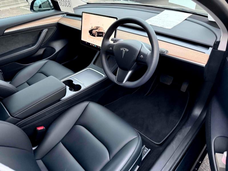 2023 Tesla Model 3 SR+