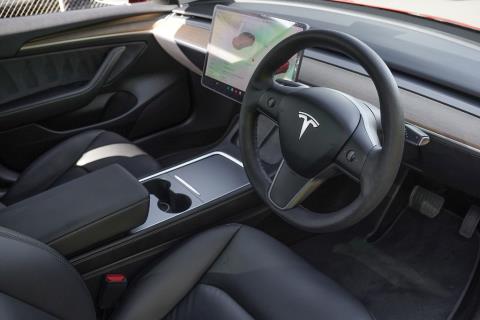 2022 Tesla Model 3 Long Range AWD - Thumbnail