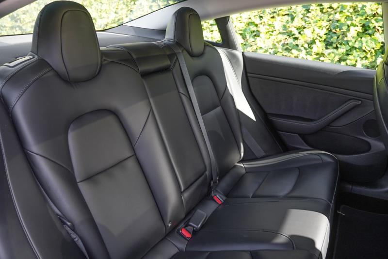 2022 Tesla Model 3 Long Range AWD