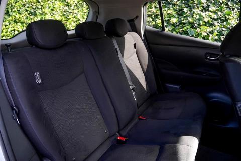 2016 Nissan Leaf 30X 60% SOH - Thumbnail