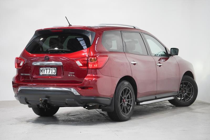 2020 Nissan Pathfinder ST-L 4WD