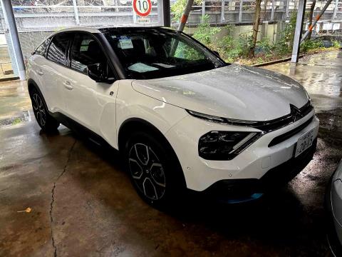 2023 Citroen e-C4 Shine Electric - Thumbnail