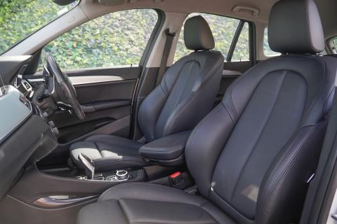 2018 BMW X1 S20i 2.0P/8AT - Thumbnail