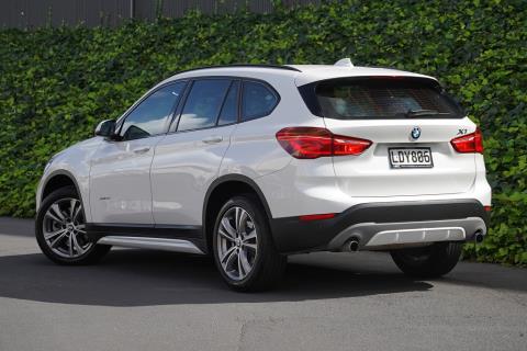 2018 BMW X1 S20i 2.0P/8AT - Thumbnail