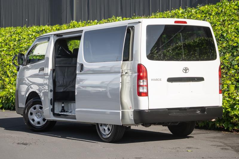 2021 Toyota Hiace ZL 5 Door