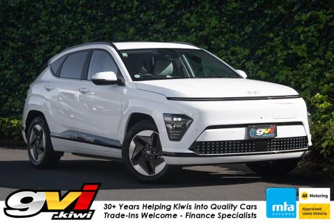 2023 Hyundai Kona Voyage 64kWh