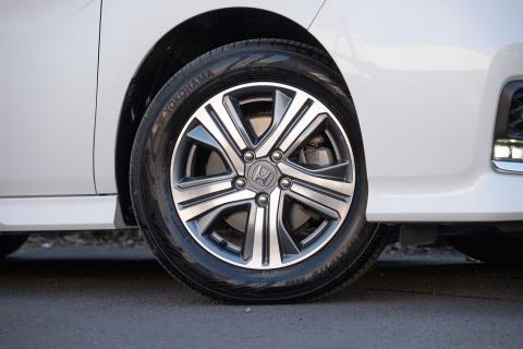 2018 Honda Step Wagon - Thumbnail