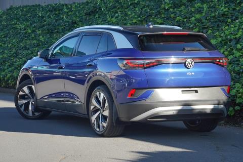 2024 Volkswagen ID.4 Pro 82kWh - Thumbnail