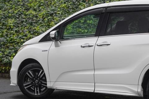 2017 Honda Odyssey Hybrid Absolute - Thumbnail