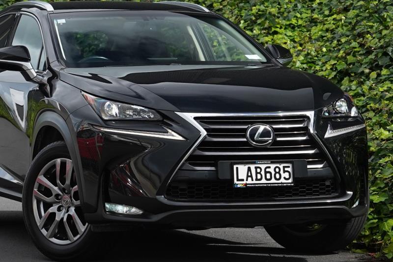 2017 Lexus NX 200t