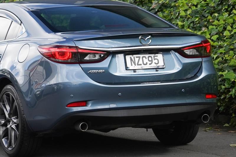 2015 Mazda Atenza 25S / 6 Ltd