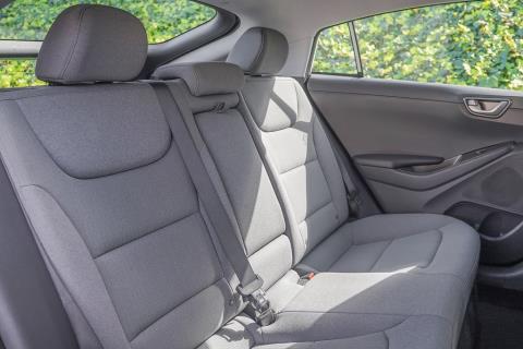 2023 Hyundai IONIQ II Hybrid - Thumbnail