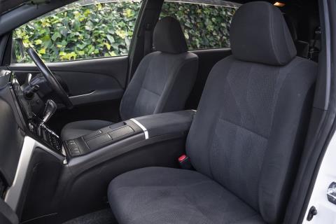 2016 Toyota Estima Aeras Hybrid - Thumbnail