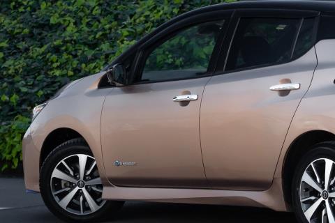 2021 Nissan Leaf E+ X 62kWh - Thumbnail