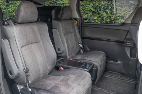 2014 Toyota Vellfire / Alphard Hybrid - Thumbnail