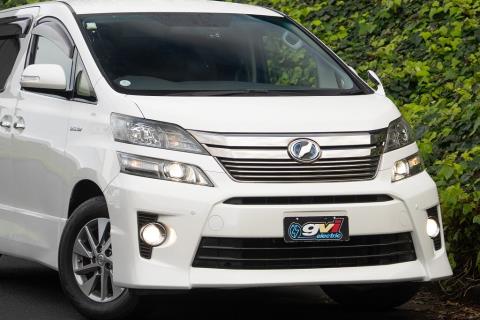 2014 Toyota Vellfire / Alphard Hybrid - Thumbnail