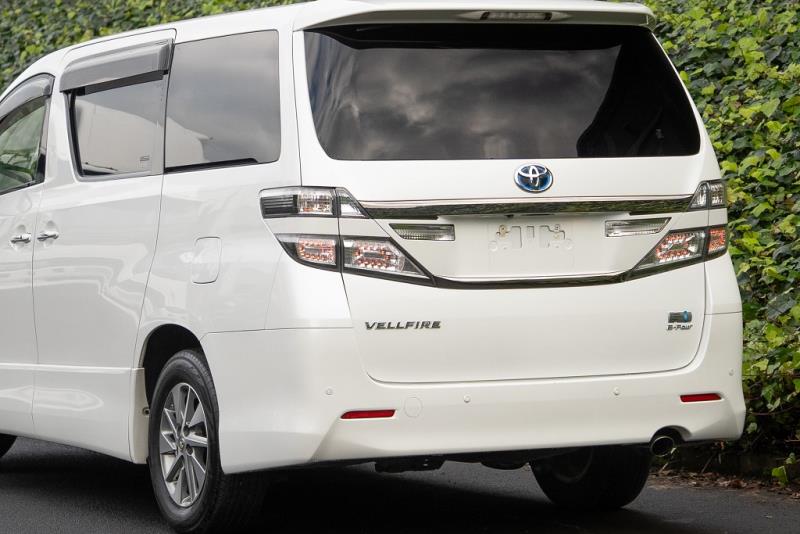 2014 Toyota Vellfire / Alphard Hybrid