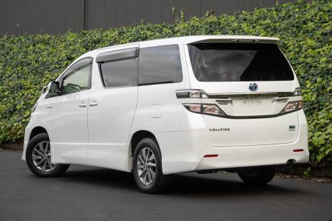 2014 Toyota Vellfire / Alphard Hybrid - Thumbnail
